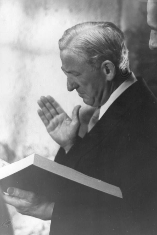 Photo Hans Steinhoff