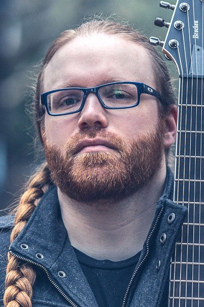 Photo Andrew Hulshult