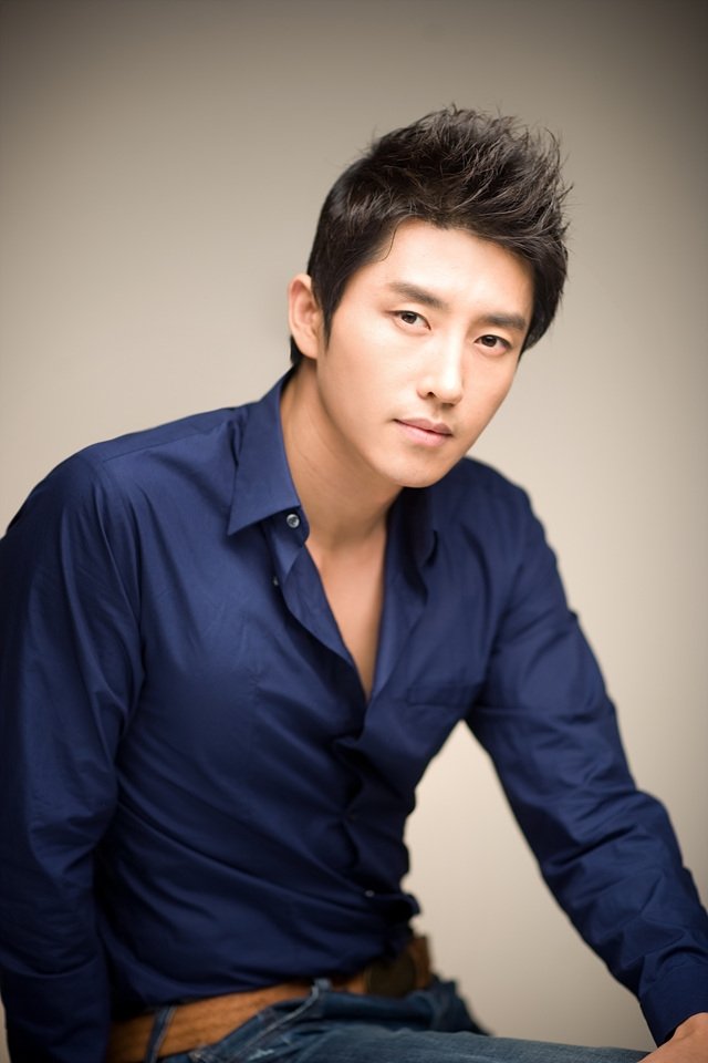 Photo Hyun Woo-sung