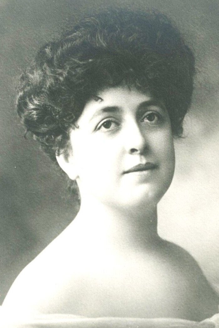 Photo Truly Shattuck