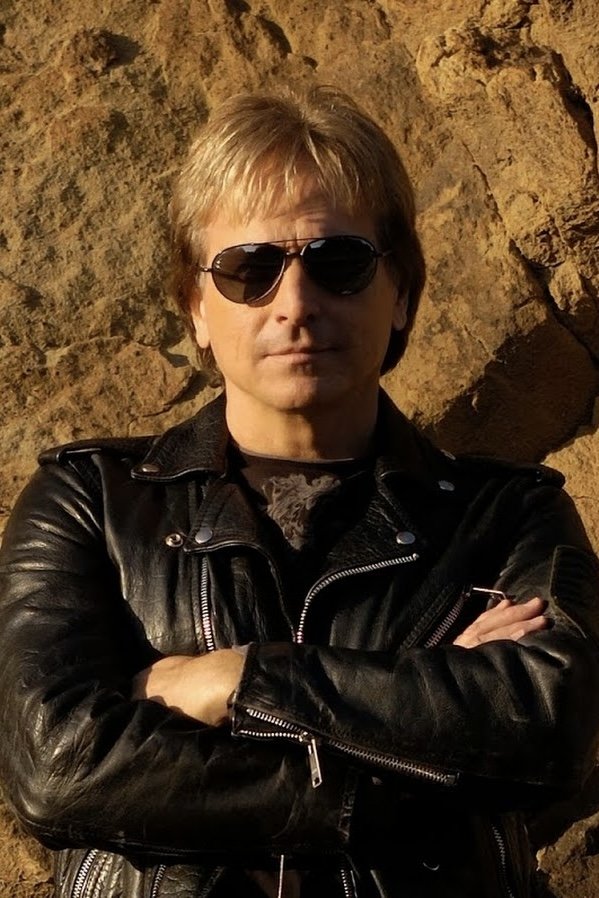 Photo Stan Bush