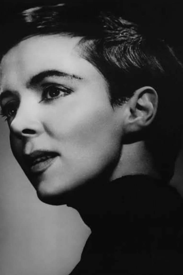 Photo Norma MacMillan