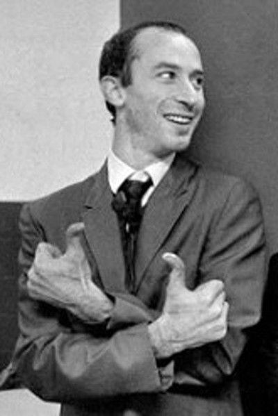 Photo Leon Schneiderman