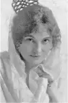 Photo Lucille Young #483005