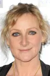 Photo Lesley Sharp #103033