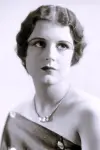 Photo June Collyer #423535