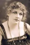 Photo Margaret Thompson #497496