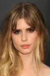 Photo Carlson Young #92210