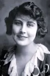 Photo Dorothy Dalton #495009