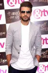 Photo Karan Kundra #265491