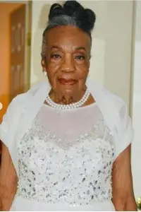 Photo Hattie White #493331