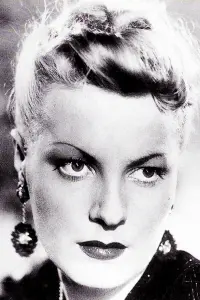 Photo Junie Astor