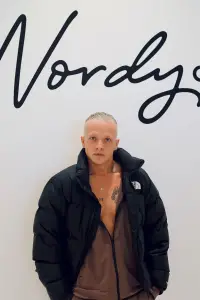 Photo Rae Serbeck #503187