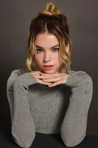 Photo Milly Alcock #525047