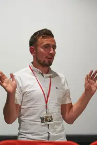 Photo Gary J Hewitt #507419