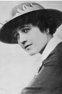 Photo Gladys Hanson #510276