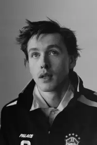 Photo Harris Dickinson #327950