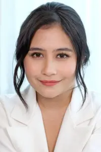 Photo Prilly Latuconsina