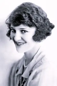 Photo Edith Roberts