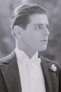 Photo Joseph Striker