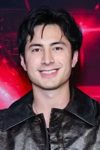 Photo Hudson Williams #373349