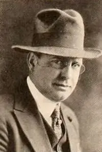 Photo Burton L. King