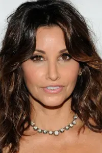 Photo Gina Gershon