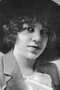 Photo Lillian Christy