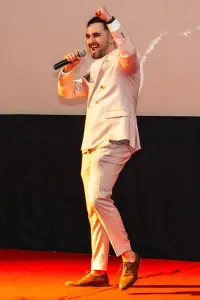 Photo Joshua Urquhart