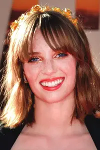 Photo Maya Hawke #327419