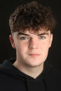 Photo Lewis McAskie