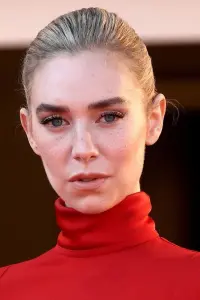 Photo Vanessa Kirby