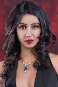 Photo Sanjjanaa Galrani