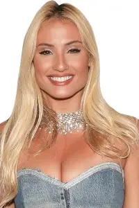 Photo Montana Tucker