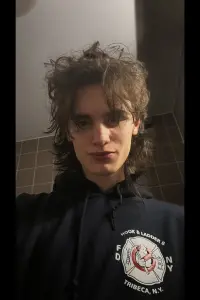 Photo Ethan Wood #328104