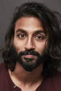 Photo Avi Nash