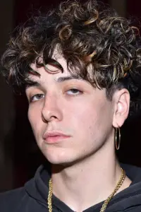 Photo Hubert Lenoir #325560