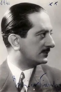 Photo Enrico Guazzoni