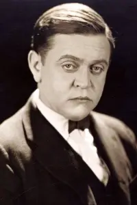 Photo Lloyd Hamilton