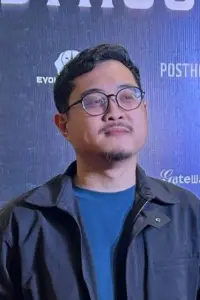 Photo Nikolas Red #354282