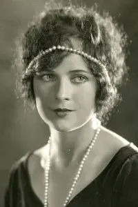 Photo Jacqueline Logan