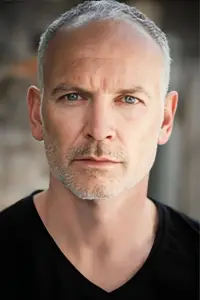 Photo Cameron Stewart