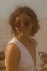 Photo Clara Barnstone #374635