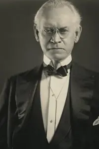 Photo Frank Keenan