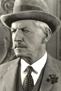 Photo Joseph J. Dowling