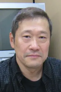 Photo Junichi Miyashita