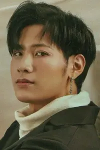 Photo Prachaya Ruangroj