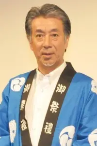 Photo Junji Takada