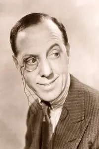 Photo Ralph Lynn