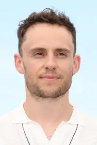 Photo Harry Lighton #358110